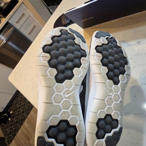 NIKE Women's Flex RN 2018 Sneakers Size 7 Very Good Used Condition, lots of LIfe - Picture 9 of 9